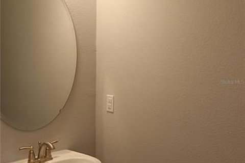 Touwnhouse à louer à Tampa, Floride: 3 chambres, 172.05 m2 № 2358943 - photo 6