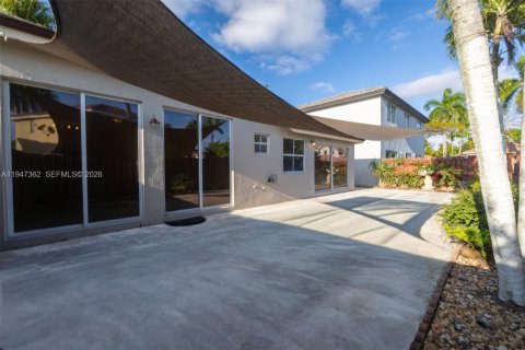 Casa en venta en Miami, Florida, 3 dormitorios, 147.53 m2 № 2003534 - foto 8