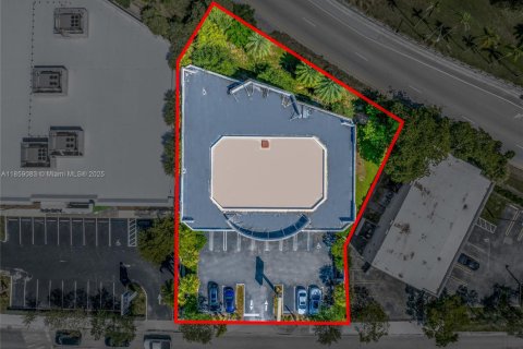 Commercial property in Pinecrest, Florida № 1887443 - photo 26