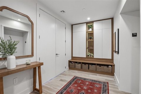 Condo in Tampa, Florida, 4 bedrooms  № 2315112 - photo 5