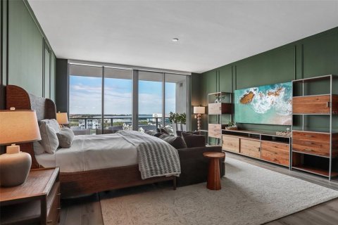 Condo in Tampa, Florida, 4 bedrooms  № 2315112 - photo 21