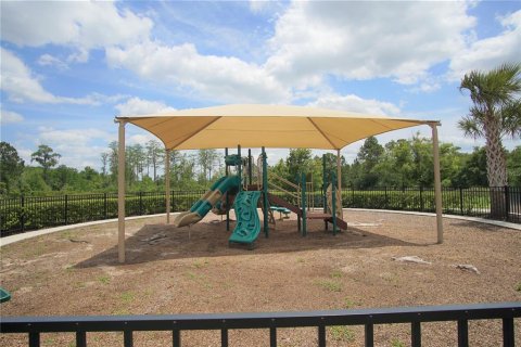 House in Orlando, Florida 4 bedrooms, 250.84 sq.m. № 1883231 - photo 26