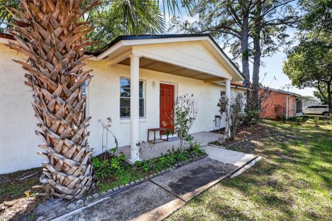 House in Kissimmee, Florida 2 bedrooms, 92.9 sq.m. № 2116999 - photo 5