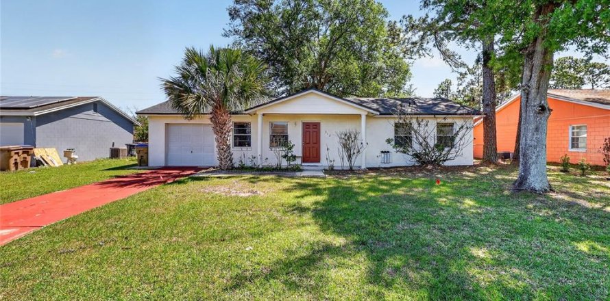 House in Kissimmee, Florida 2 bedrooms, 92.9 sq.m. № 2116999