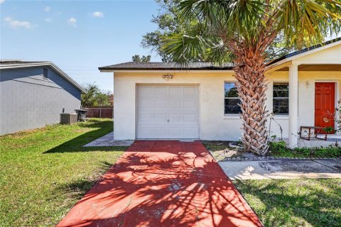 House in Kissimmee, Florida 2 bedrooms, 92.9 sq.m. № 2116999 - photo 4