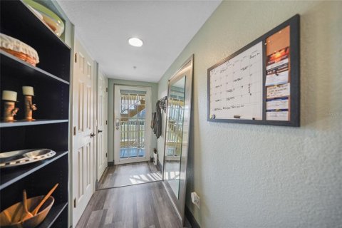 Condo in Englewood, Florida, 2 bedrooms  № 1513028 - photo 10