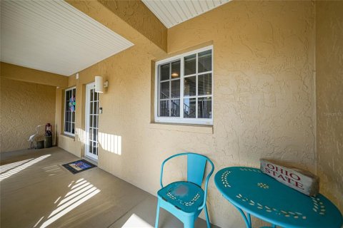 Condo in Englewood, Florida, 2 bedrooms  № 1513028 - photo 8