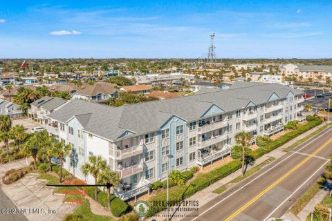 Condo in Jacksonville Beach, Florida, 3 bedrooms  № 778753 - photo 1