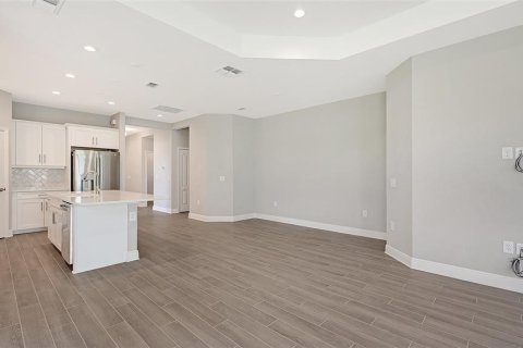 House in Englewood, Florida 2 bedrooms, 151.62 sq.m. № 1525831 - photo 15
