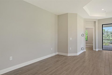 House in Englewood, Florida 2 bedrooms, 151.62 sq.m. № 1525831 - photo 7