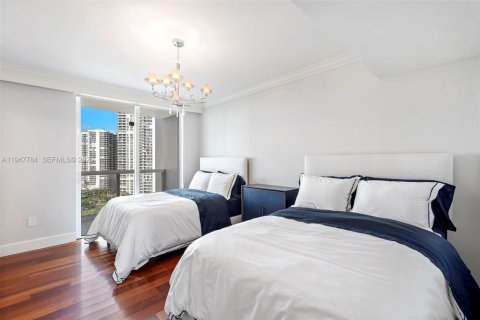 Condo in Aventura, Florida, 3 bedrooms  № 2004790 - photo 8