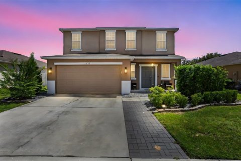House in Groveland, Florida 4 bedrooms, 204.48 sq.m. № 1902588 - photo 1