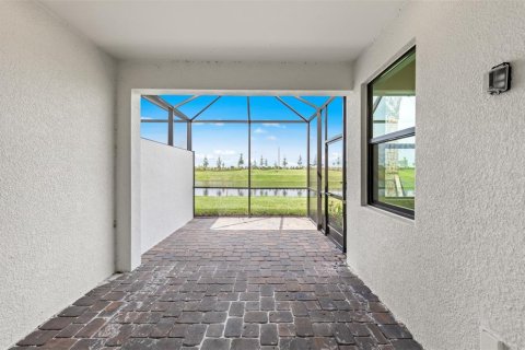 Villa ou maison à vendre à Lakewood Ranch, Floride: 2 chambres, 134.52 m2 № 1886029 - photo 29