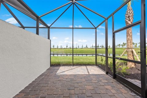 Villa ou maison à vendre à Lakewood Ranch, Floride: 2 chambres, 134.52 m2 № 1886029 - photo 28
