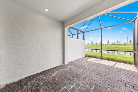 Villa ou maison à vendre à Lakewood Ranch, Floride: 2 chambres, 134.52 m2 № 1886029 - photo 30
