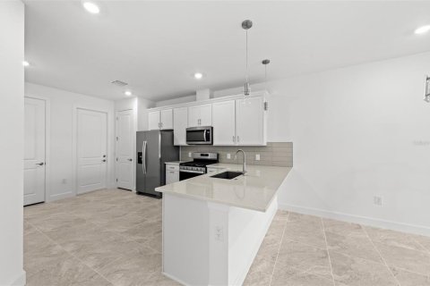 Villa ou maison à vendre à Lakewood Ranch, Floride: 2 chambres, 134.52 m2 № 1886029 - photo 11