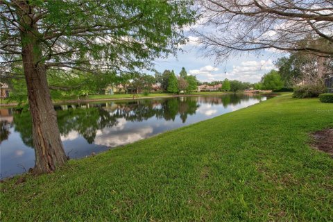 Dúplex en venta en Orlando, Florida, 2 dormitorios, 141.77 m2 № 2098245 - foto 4