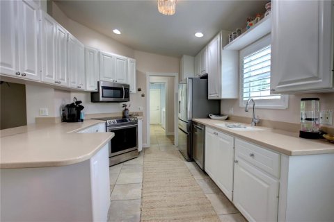 Dúplex en venta en Orlando, Florida, 2 dormitorios, 141.77 m2 № 2098245 - foto 15