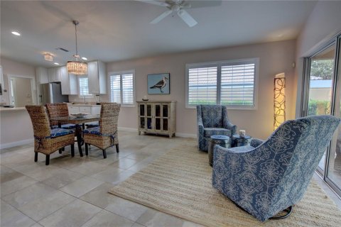 Dúplex en venta en Orlando, Florida, 2 dormitorios, 141.77 m2 № 2098245 - foto 21