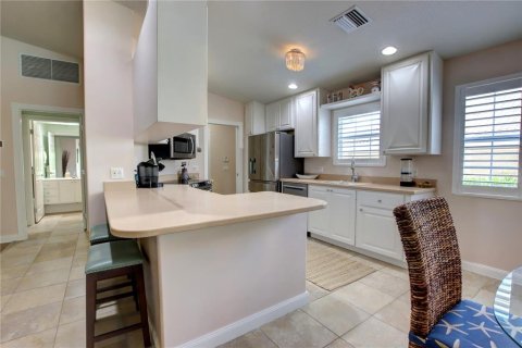 Dúplex en venta en Orlando, Florida, 2 dormitorios, 141.77 m2 № 2098245 - foto 14