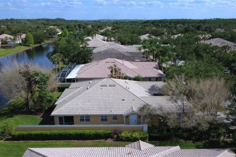 Dúplex en venta en Orlando, Florida, 2 dormitorios, 141.77 m2 № 2098245 - foto 5