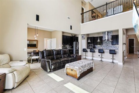 House in Winter Garden, Florida 5 bedrooms, 305.74 sq.m. № 1803896 - photo 28