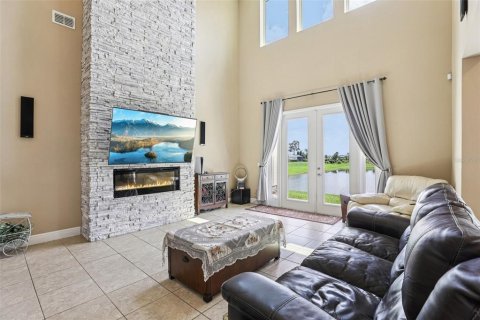 House in Winter Garden, Florida 5 bedrooms, 305.74 sq.m. № 1803896 - photo 27