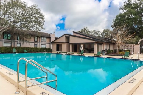 Condo in Tampa, Florida, 2 bedrooms  № 2101607 - photo 16