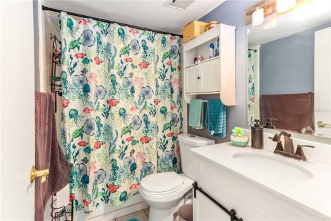 Condo in Tampa, Florida, 2 bedrooms  № 2101607 - photo 14