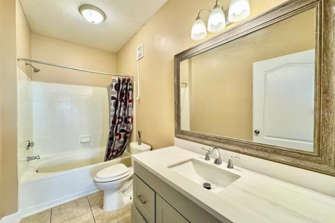 Copropriété à louer à Tampa, Floride: 2 chambres, 103.12 m2 № 2398444 - photo 18