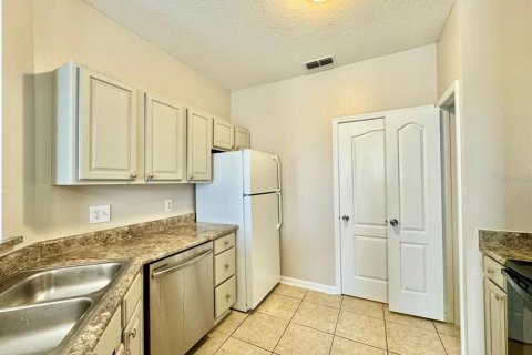 Copropriété à louer à Tampa, Floride: 2 chambres, 103.12 m2 № 2398444 - photo 7
