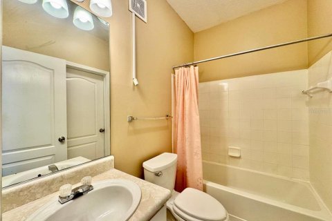 Copropriété à louer à Tampa, Floride: 2 chambres, 103.12 m2 № 2398444 - photo 13