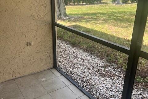 Condominio en alquiler en Boca Raton, Florida, 2 dormitorios, 88.26 m2 № 1161784 - foto 1