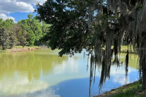 Townhouse in Gainesville, Florida 3 bedrooms, 162.3 sq.m. № 1526556 - photo 14
