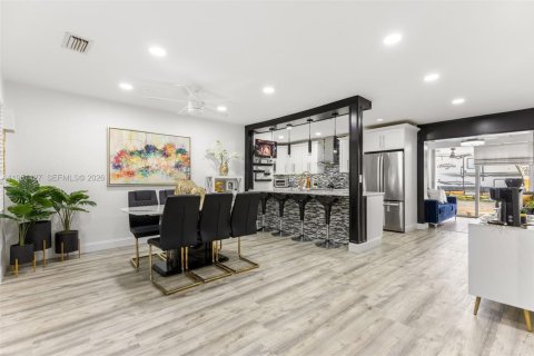 Casa en venta en Lake Worth, Florida, 3 dormitorios, 141.58 m2 № 2007610 - foto 3