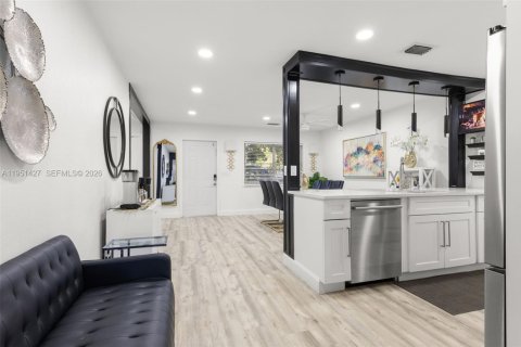 Casa en venta en Lake Worth, Florida, 3 dormitorios, 141.58 m2 № 2007610 - foto 10