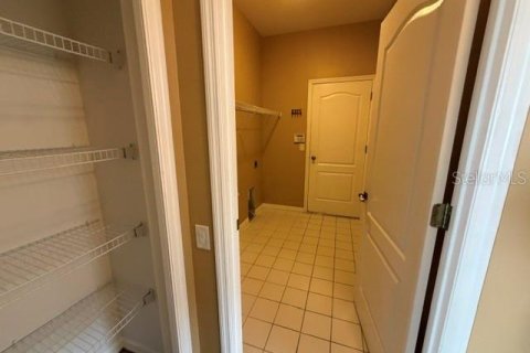 Villa ou maison à louer à Hudson, Floride: 3 chambres, 183.85 m2 № 2416658 - photo 13