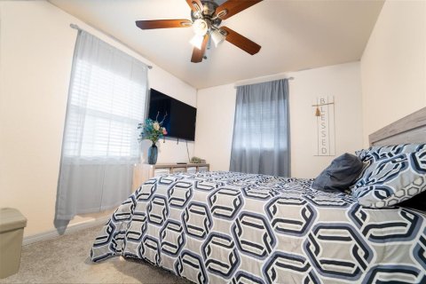 House in Tampa, Florida 2 bedrooms, 95.69 sq.m. № 2223379 - photo 8