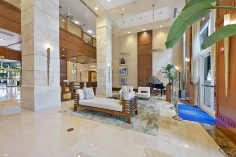 Copropriété à louer à Aventura, Floride: 1 chambre, 79.9 m2 № 2010177 - photo 3