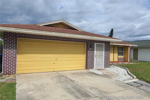 Casa en alquiler en Orlando, Florida, 4 dormitorios, 137.5 m2 № 1602472 - foto 1