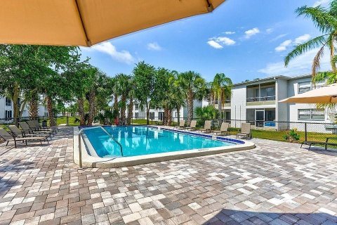 Apartment in Port Richey, Florida 2 bedrooms, 88.26 sq.m. № 1886899 - photo 13