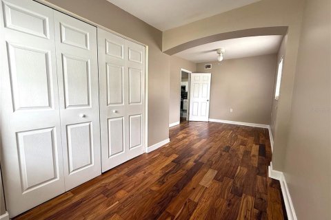 House in Orlando, Florida 4 bedrooms, 192.31 sq.m. № 1776570 - photo 7