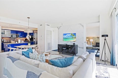 Condominio en venta en Fort Lauderdale, Florida, 2 dormitorios, 109.25 m2 № 1889548 - foto 14