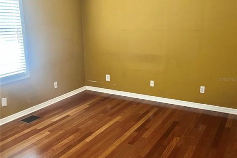 House in Saint Petersburg, Florida 2 bedrooms, 83.24 sq.m. № 1778399 - photo 5