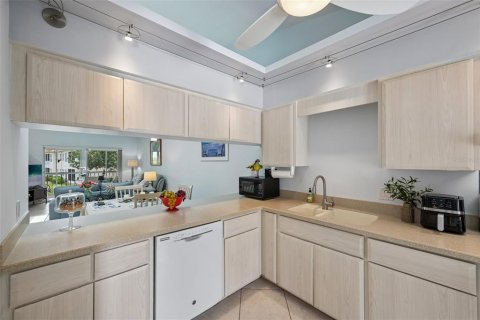 Condominio en venta en Venice, Florida, 2 dormitorios, 97.18 m2 № 2200390 - foto 11