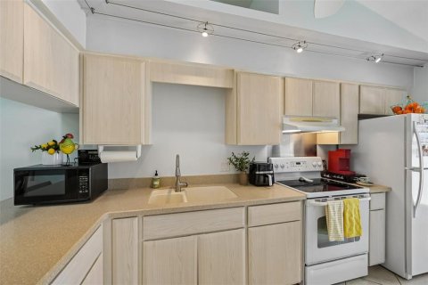 Condominio en venta en Venice, Florida, 2 dormitorios, 97.18 m2 № 2200390 - foto 12