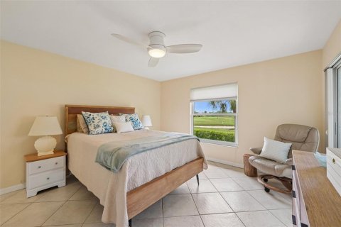Condominio en venta en Venice, Florida, 2 dormitorios, 97.18 m2 № 2200390 - foto 19
