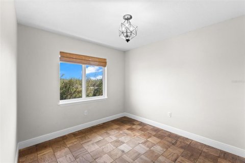 House in Terra Ceia, Florida 6 bedrooms, 200.67 sq.m. № 1582213 - photo 10