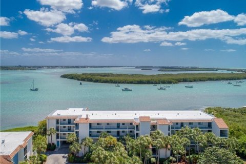Condominio en venta en Englewood, Florida, 2 dormitorios, 99.41 m2 № 1518158 - foto 1