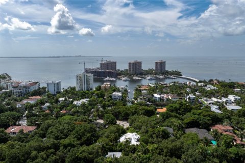 Casa en venta en Miami, Florida, 4 dormitorios, 229.19 m2 № 1863134 - foto 5